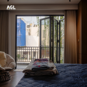 Cửa đi xếp trượt 3-6 cánh hệ AGL Plus 3 1 4